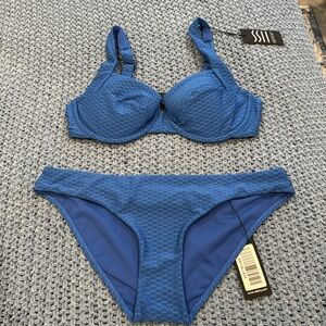 NWT Vetchy Laguna Bikini